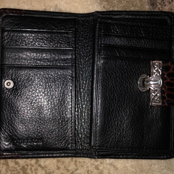Brighton Wallet - Picture 3 of 6